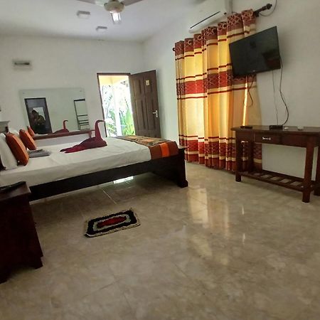Hotel Tree Garden Wilpaththu Nochchiyagma Anuradhapura Nochchiyagama Eksteriør billede