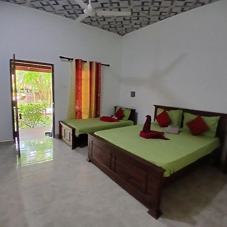 Hotel Tree Garden Wilpaththu Nochchiyagma Anuradhapura Nochchiyagama Eksteriør billede