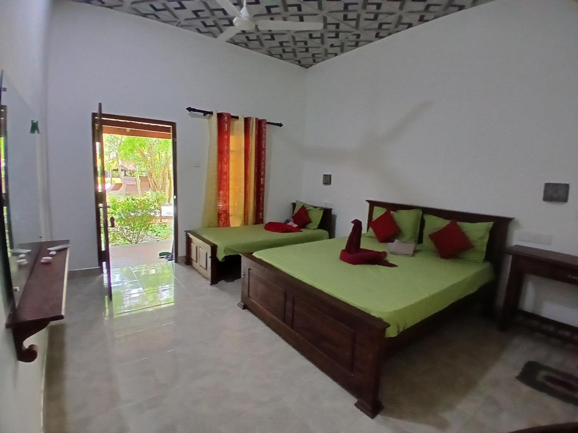 Hotel Tree Garden Wilpaththu Nochchiyagma Anuradhapura Nochchiyagama Eksteriør billede